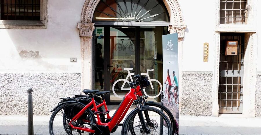 Verona Bike Tour, self-guided - Why Verona works well on two wheels