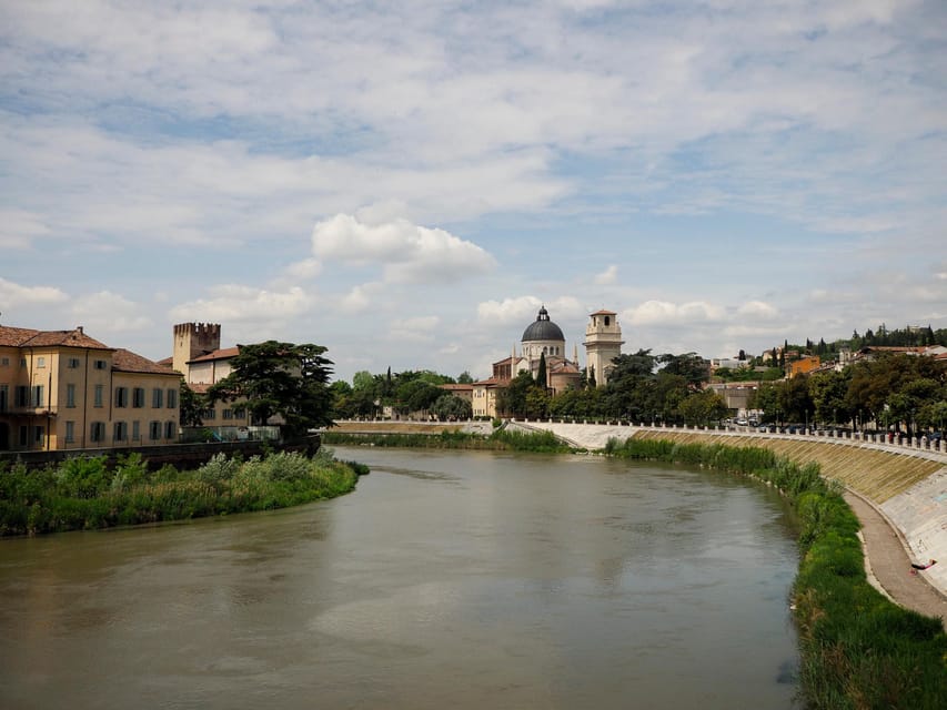 Verona Bike Tour, self-guided - Verona Arena: the grand Roman finish
