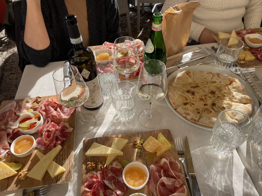 Verona: City Walking Tour with Cable Car & Wine Aperitif - Guides Make the Difference