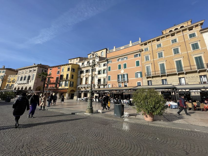 Verona: City Walking Tour with Cable Car & Wine Aperitif - Pace, Weather, and What to Bring