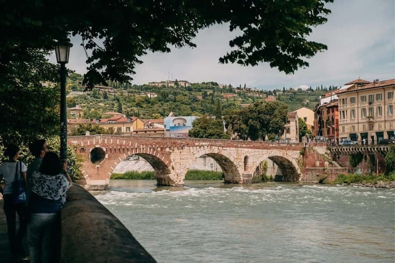 Verona: Classic and Hidden Gems Bike Tour - The final ride to San Pietro’s hill