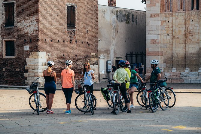 Verona e-bike tour: city center and panoramic views - Price, timing, and practical value