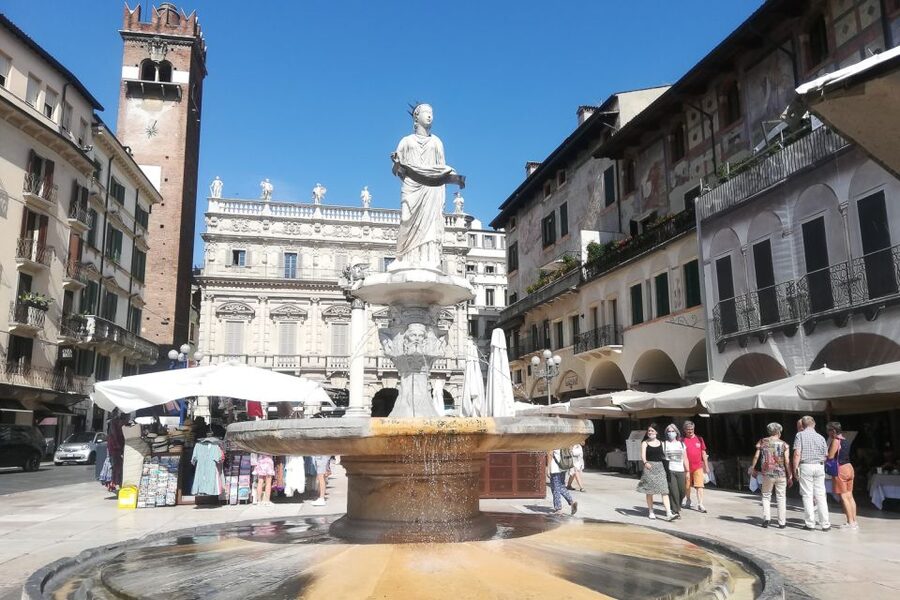 Verona: Full Meal & Wine Tasting Walking Tour - The Wines Are Part of the Meal