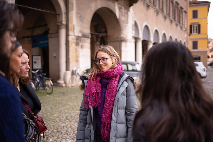 Verona: Full Meal & Wine Tasting Walking Tour - Who Will Enjoy This Tour Most?