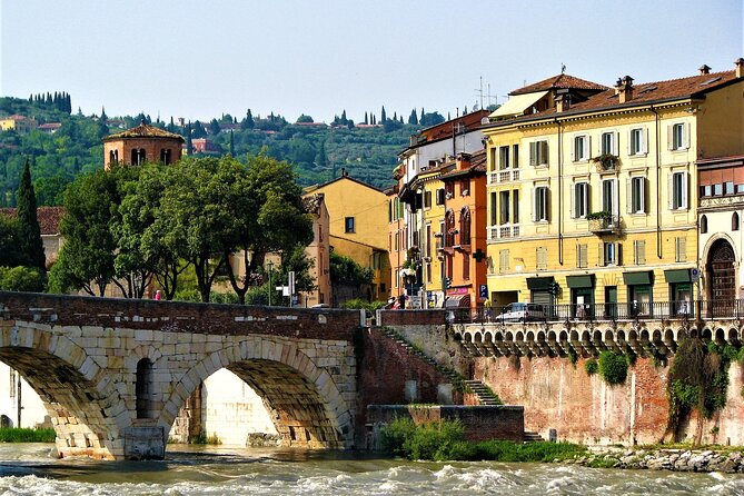 Verona Guided Tour from Venice by Train - What the one-hour guided walk actually gives you
