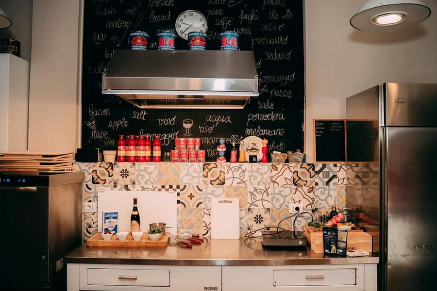 Verona: Hands-on Fresh Pasta and Tiramisù Cooking Class - Dietary needs and age limits