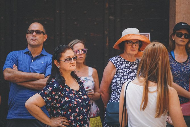 Verona Highlights Walking Tour in Small-group - The Scaliger tombs and medieval power