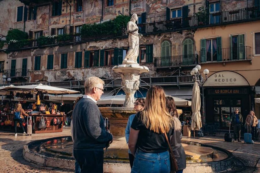 Verona: Highlights Walking Tour with Arena Priority Access - Juliet’s House and the limits of the famous story