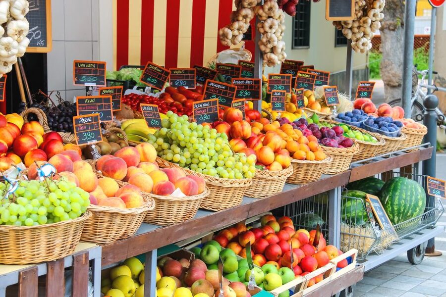 Verona: Market and Cooking Class at a Local's Home - Who should book this Verona food experience
