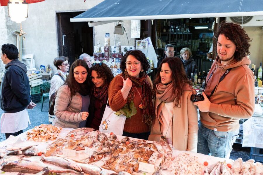 Verona: Market and Cooking Class at a Local's Home - From market basket to home kitchen