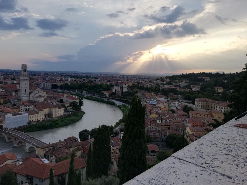 Verona: Night Walking Tour - Verona after dark, with the best views saved for sunset