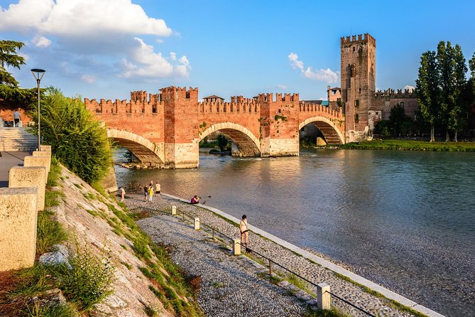 Verona Private Walking Tour with a Local - Key points to know before booking