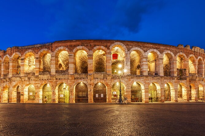 Verona Scavenger Hunt and Highlights Self Guided Tour - Piazza dei Signori and Verona’s civic heart