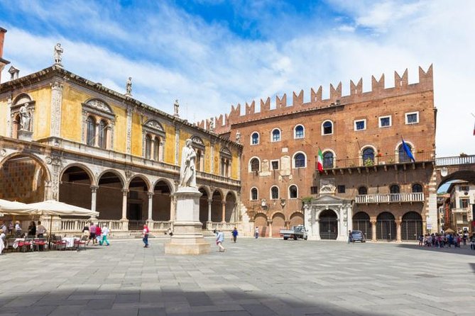 Verona Small Group Guided Walking Tour: Romeo & Juliet and More - Winding streets and the UNESCO-listed city center