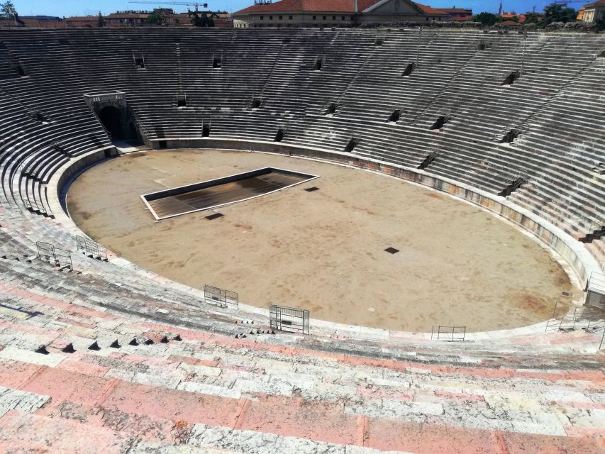 Verona: the Arena at the Gladiators' time - Entering through gates, corridors, and vomitoria