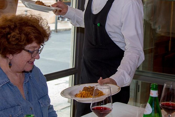 Verona walking tour:food, wine, legends, lunch/dinner & cable car - The hot dish that turns tasting into lunch