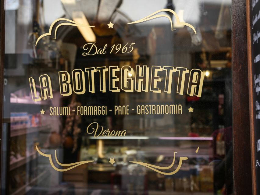 Verona: White Wine Tasting - The atmosphere: friendly rather than formal