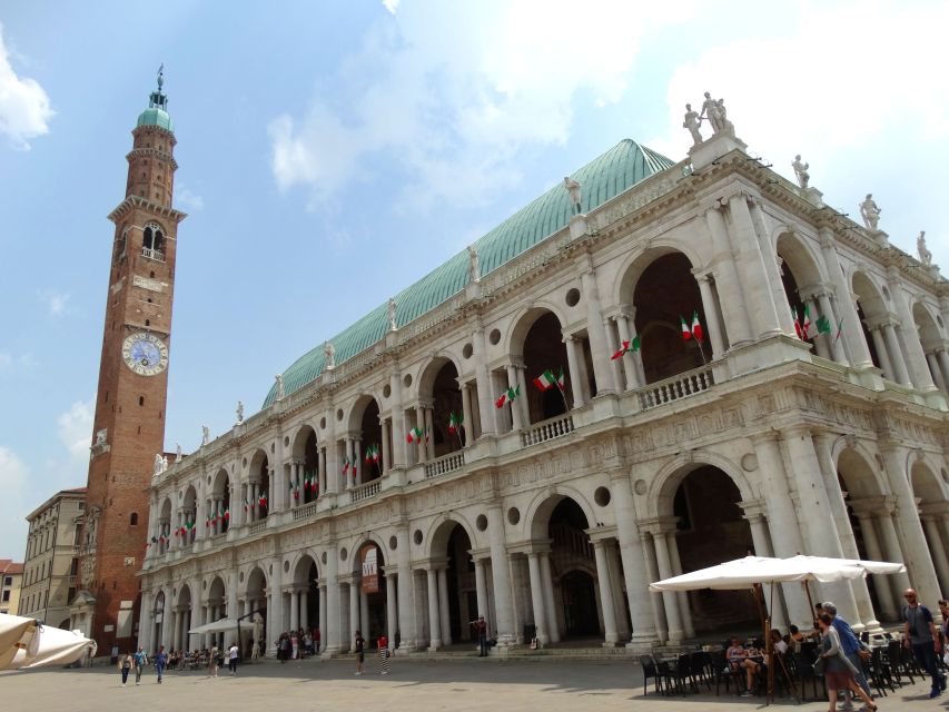 Vicenza: Palladian Architecture Private Walking Tour - Chiericati Palace and its grand loggias