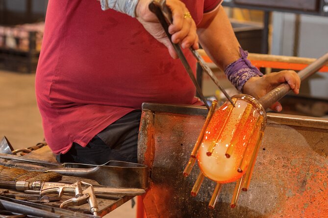 VIP Private Luxury Boat Tour - Riva Aquariva Yacht Venice - Murano glass, from furnace to finished piece