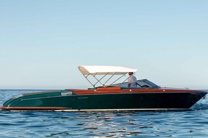 VIP Private Luxury Boat Tour - Riva Aquariva Yacht Venice - Prosecco, espresso, and the value of the splurge