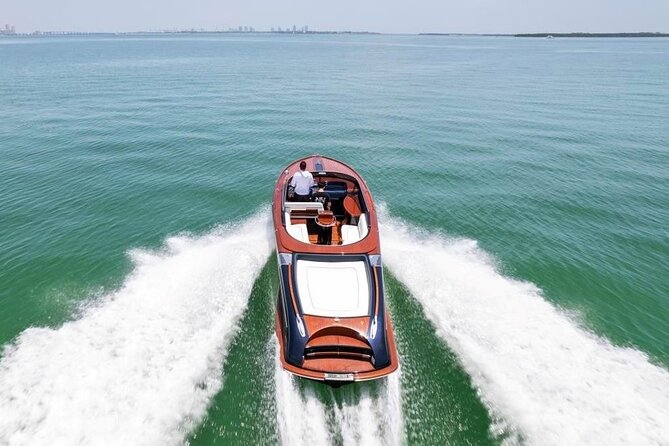 VIP Private Luxury Boat Tour - Riva Aquariva Yacht Venice - San Giorgio Maggiore and the classic skyline