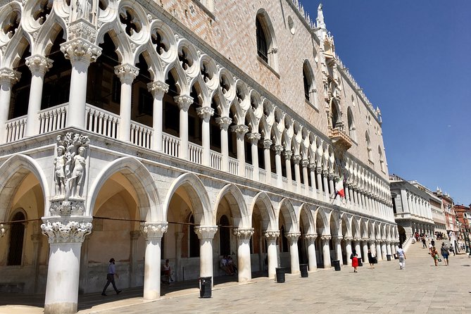 Walking in Venice Off-the-beaten Track - What $33.55 buys you