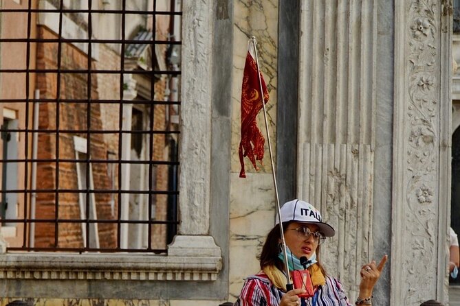 Walking tour in Venice with an architect - Piazza San Marco and the heart of Venice