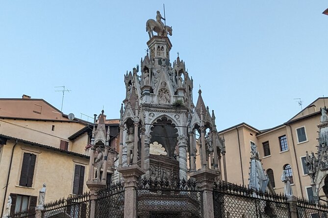 Walking Tour in Verona: 9+ Landmarks with Live Guide - A fast, useful introduction to Verona