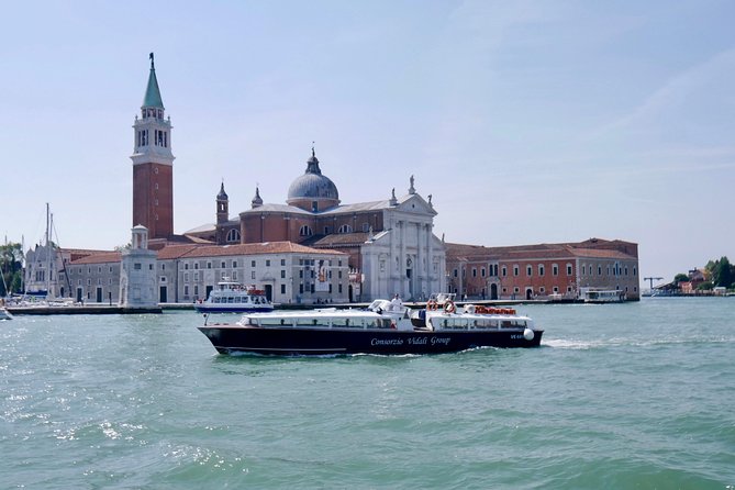 Walking Tour of Venice with Mini Cruise - The Grand Canal and old Rialto Market
