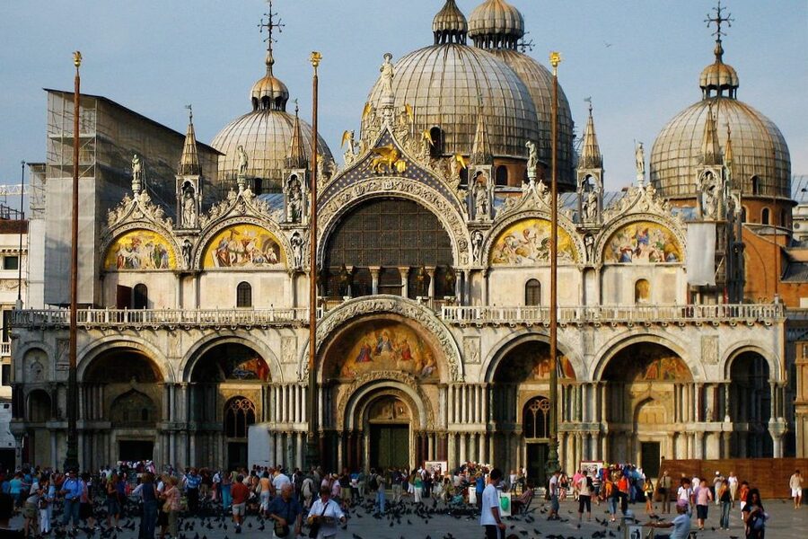 Walking Tour to Uncover the Hidden Venice - Starting beside St. Marks Square