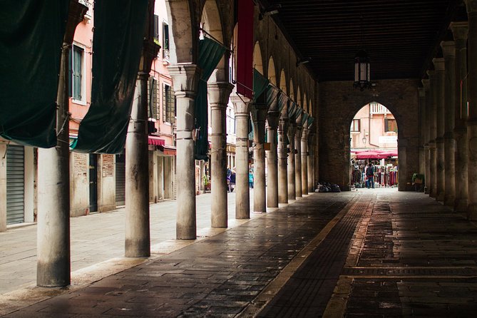 Welcome to Venice Group Tour St. Mark's Basilica & Gondola Ride - Acqua Alta bookstore and a short pause