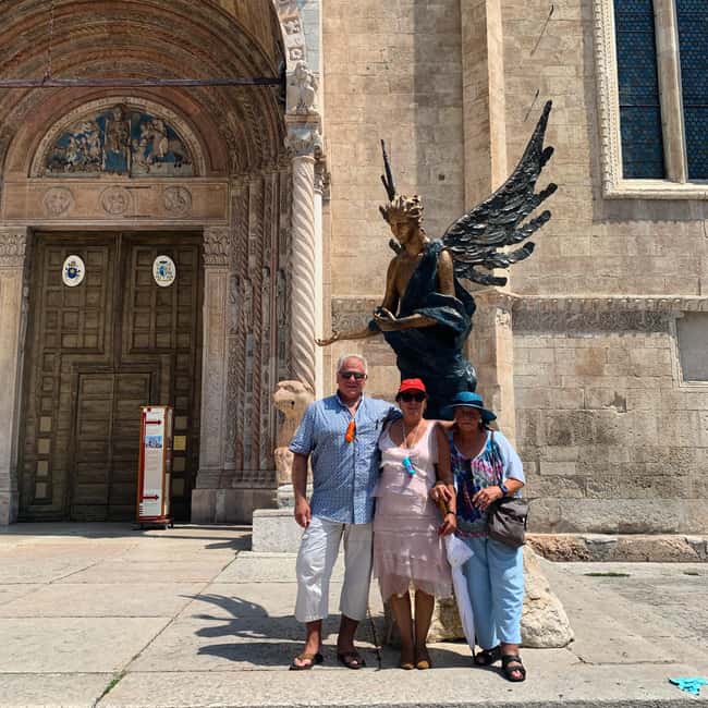 Welcome to Verona: Private Walking Tour with a Local - Major sights with room for local details